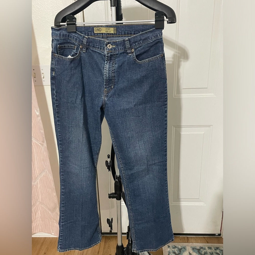 Old navy denim Jeans boot cut size 12 short (stretch)
